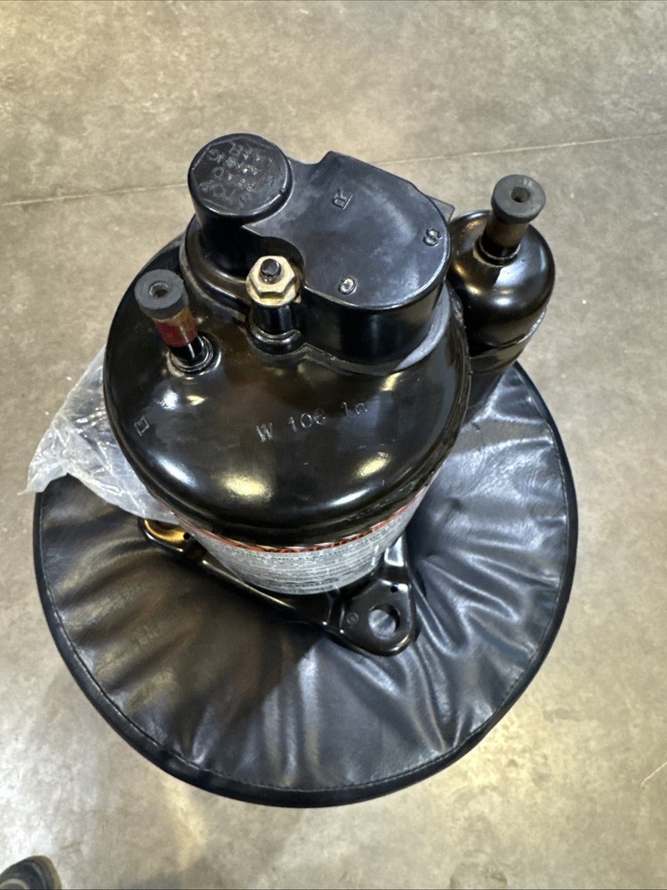 Tecumseh 1HP Compressor RK147JB-002-S7