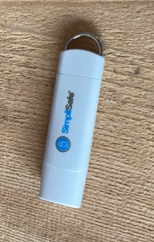 Simplisafe Keychain Remote Sensor #2B8A1 - No Box - Pre-owned