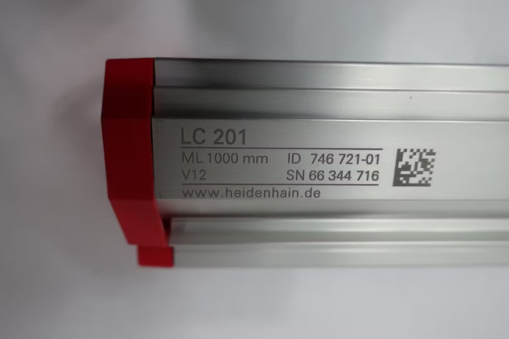 Heidenhain 746 721-01 Linear Encoder 1000mm