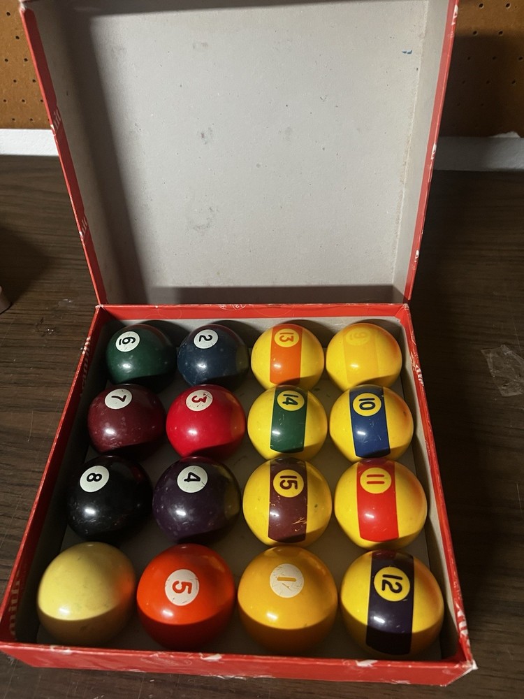 Aramith Continental Belgian Pool Ball Set