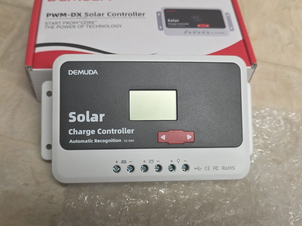 DEMUDA PWM-DX Solar Charge Controller 10Amp Dual USB