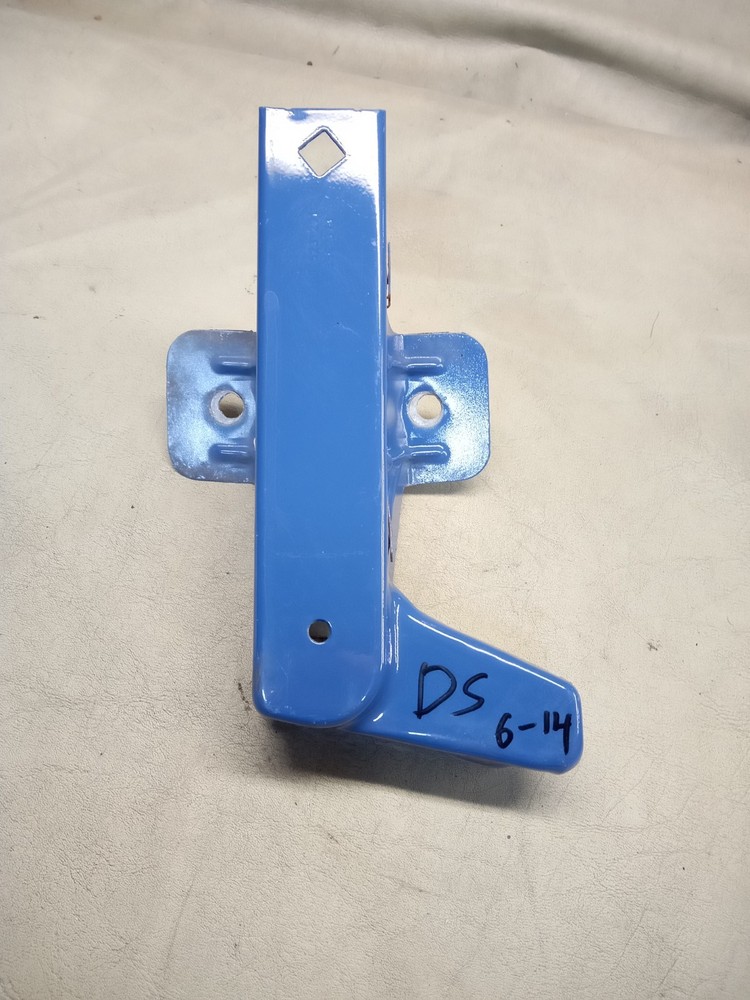 Vivaro Trafic Primastar Front Drivers Side Wing Bumper Support Bracket 06-14