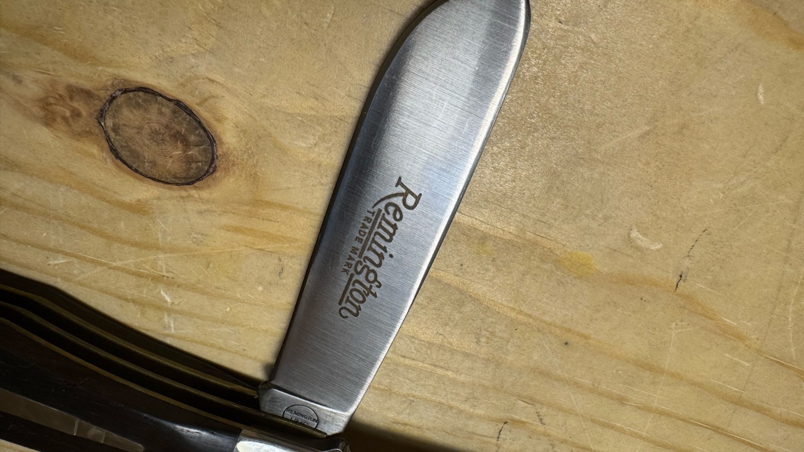 Lot of 4 Remington Bullet Knives 2012-30th 1992 2x1989