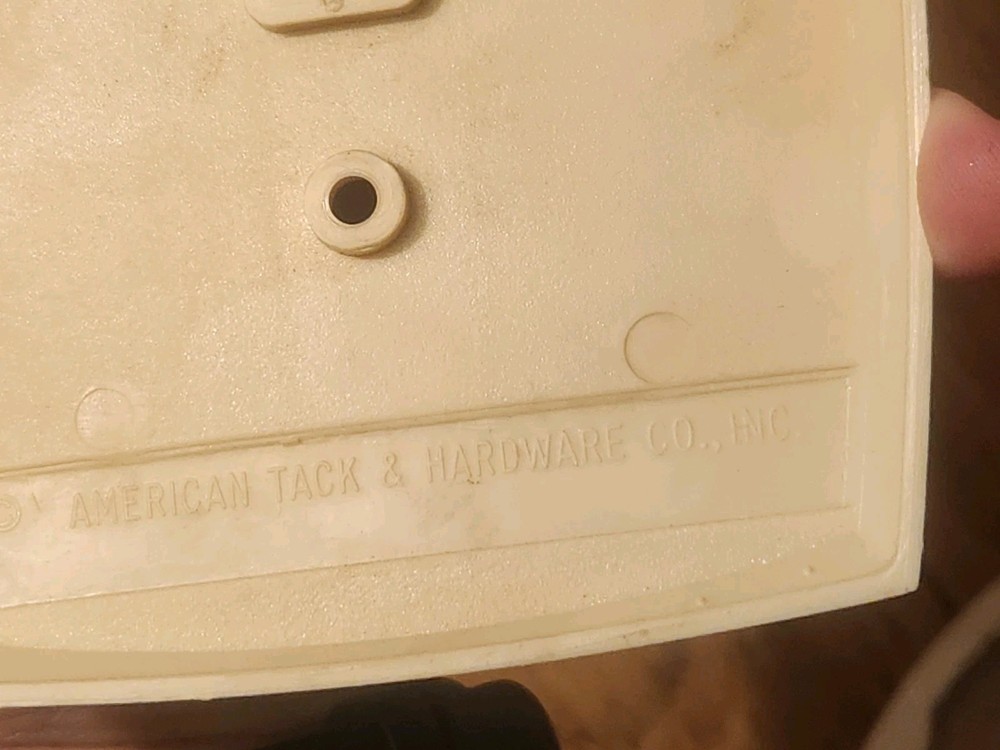 Vintage American Tack & Hardware Light Switch Herbs Plastic 70s