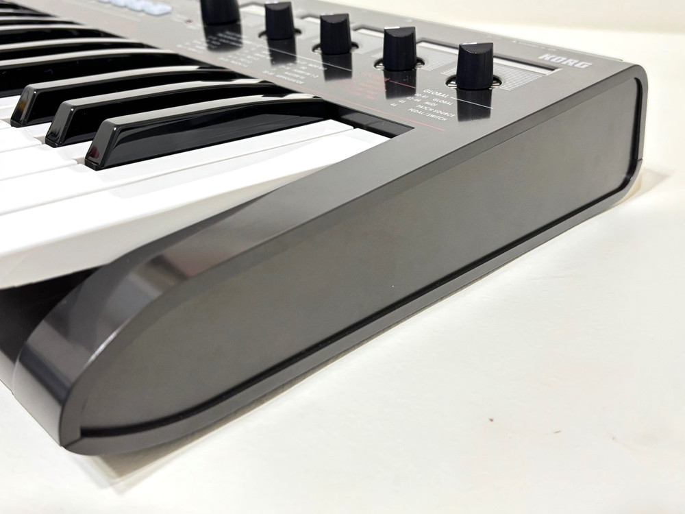 KORG R3 Keyboard Analog Modeling Synthesizer From Japan