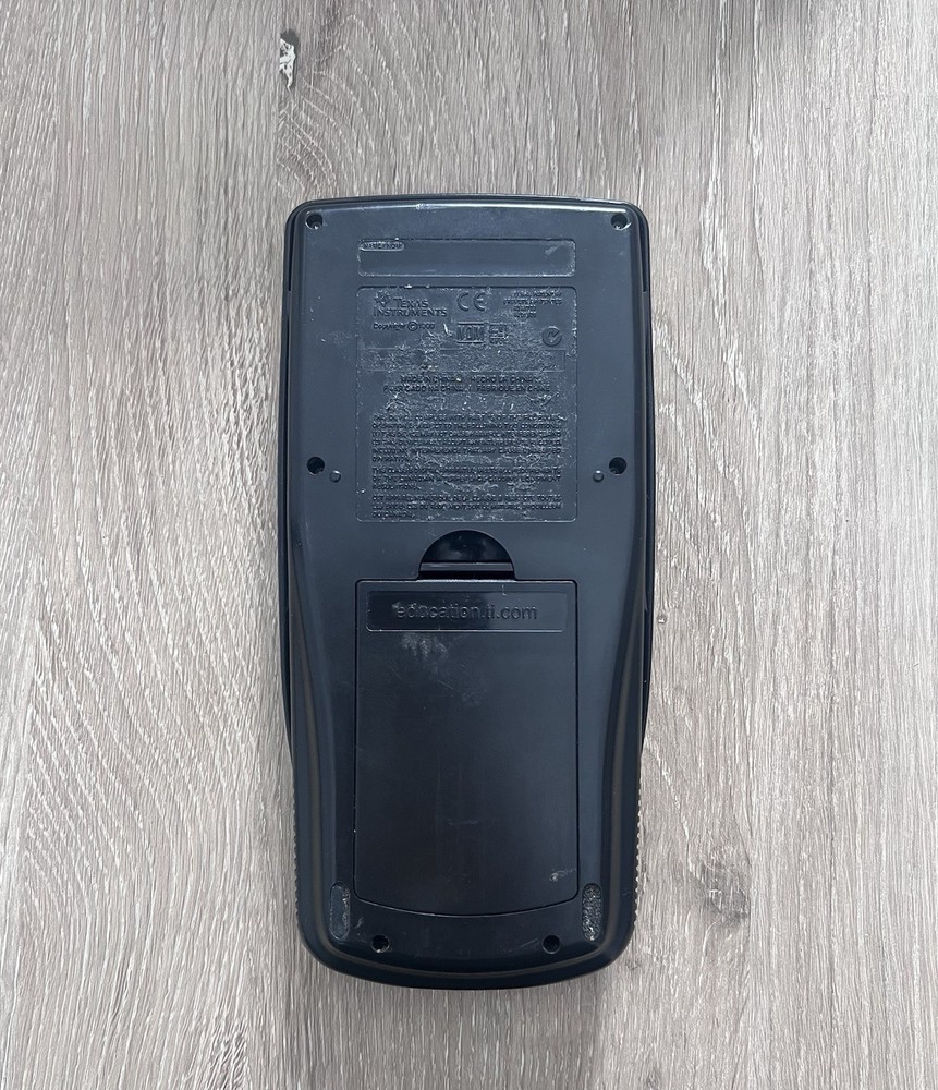 TI-83 Plus Graphing Calculator - Black - Battery Powered - Math Science - TESTED