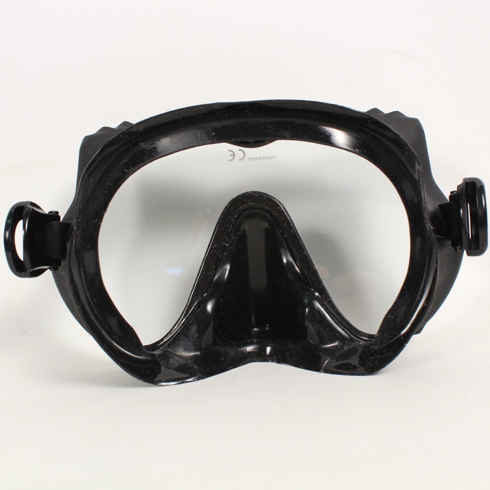TILOS M150 BLACK EXCEL SCUBA DIVE SNORKEL MASK. QUICK RELEASE STRAP, CASE