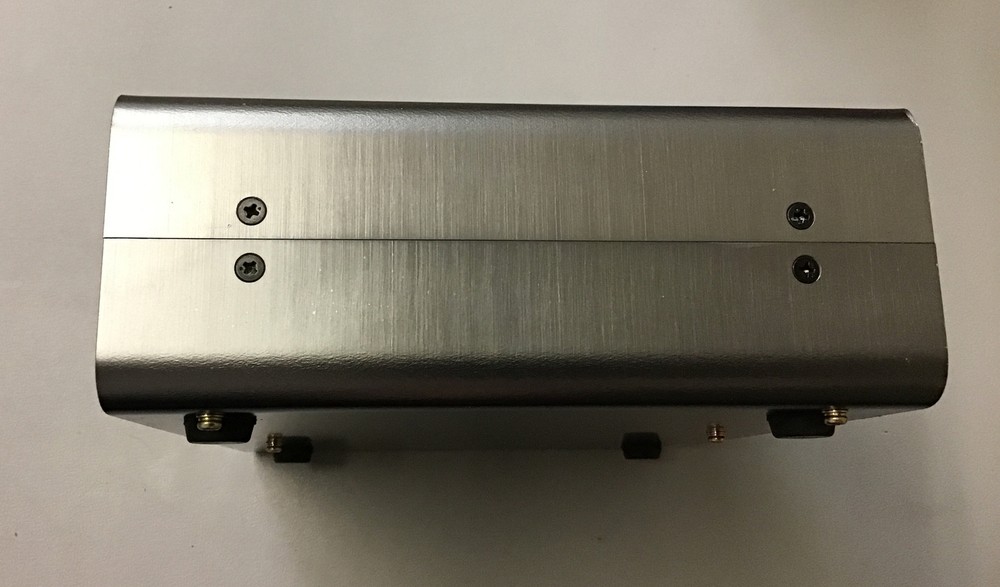 TEXIO LA-1490 real-time analyzer R2