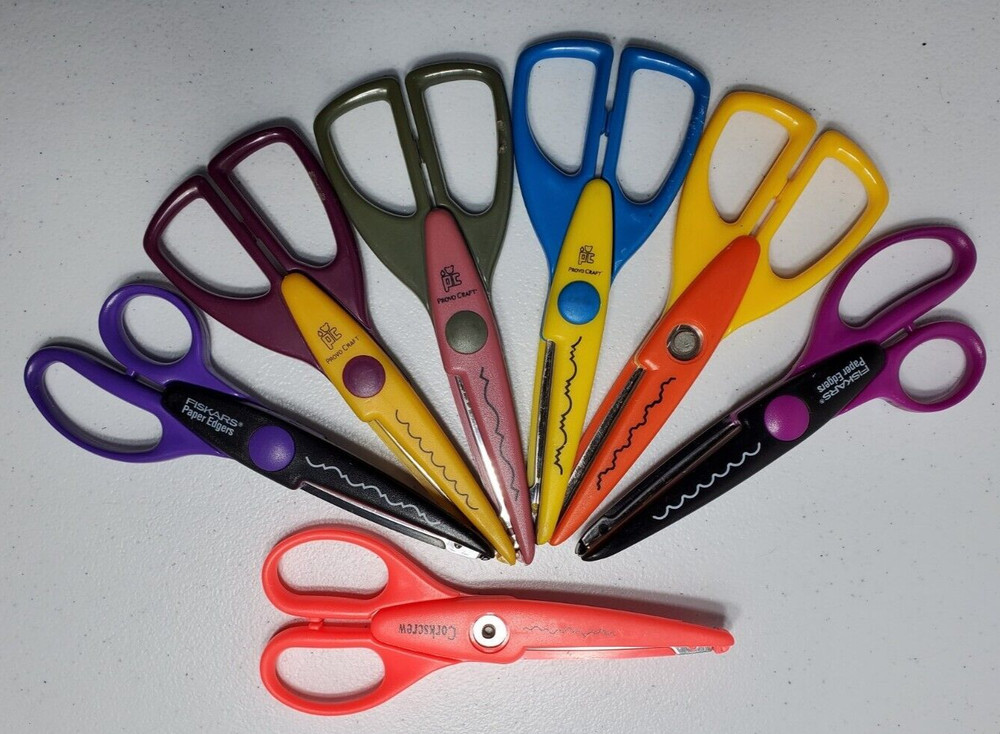 Provo Craft Assorted Scissors.