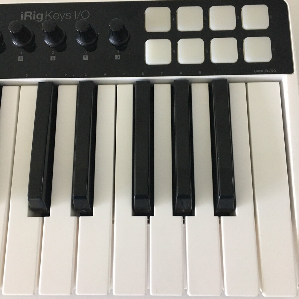 IK Multimedia iRig Keys I/O 25 Keyboard Controller IK000083 - Untested