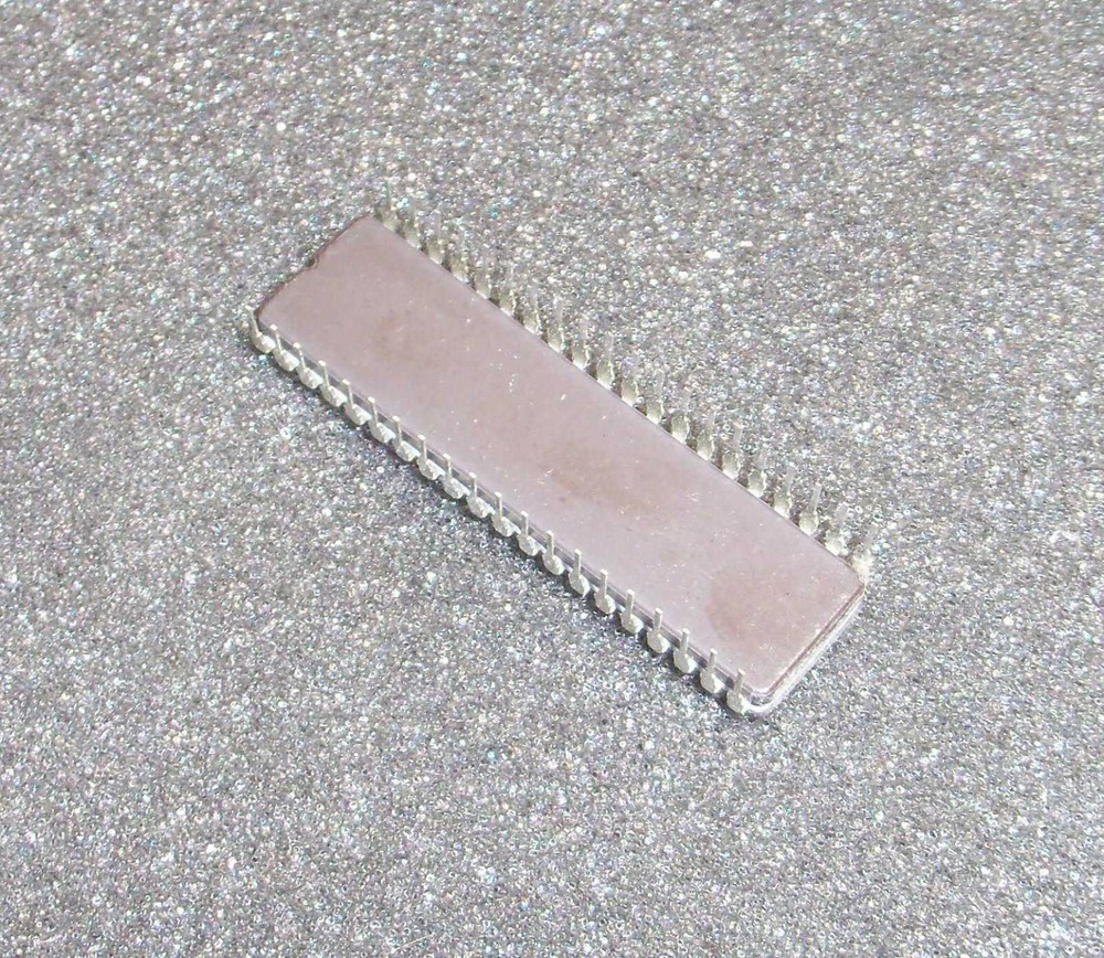 Genuine D8748D CERAMIC NEC HMOS-E 8-BIT MICROCONTROLLER IC