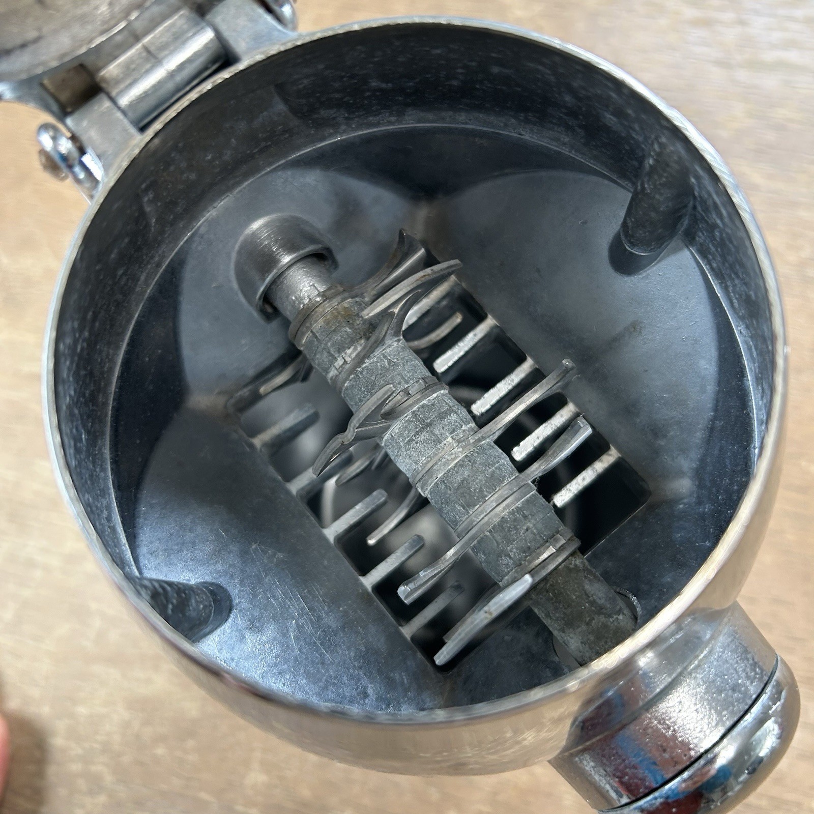 Vintage 50s Rival Ice-O-Mat Bucketeer Ice Crusher No. 480 MCM Mid Century Chrome