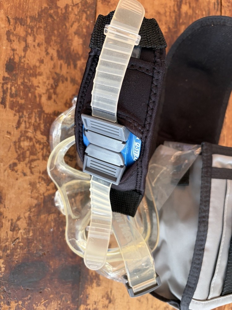 Ocean Master View 3 Mask Blue With Soft Case