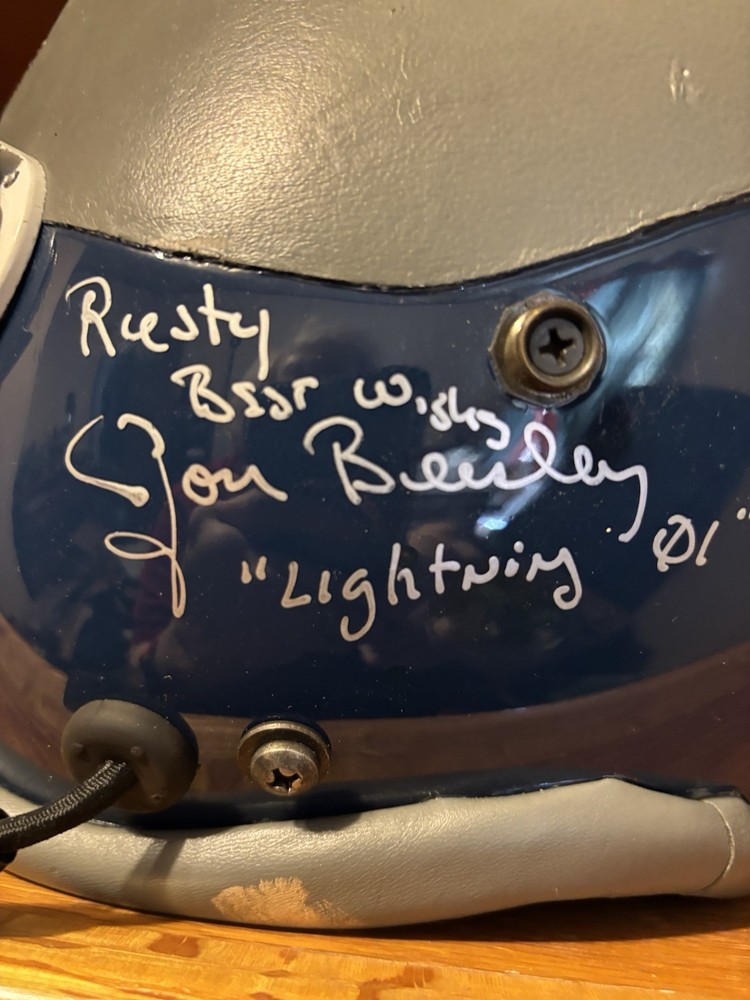 Dunrite Flight test pilot helmet Jon Beesley SIGNED w/ Gloves Lockheed Martin