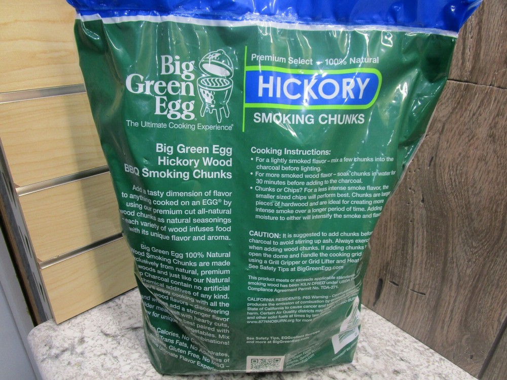 Big Green Egg Hickory Smoking Chunks