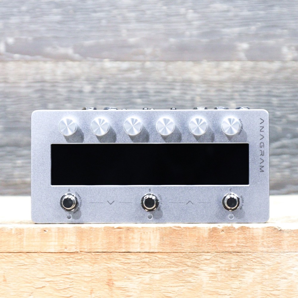Darkglass Electronics Anagram 6-Core DSP Multi-Effect Platform for Bass Players