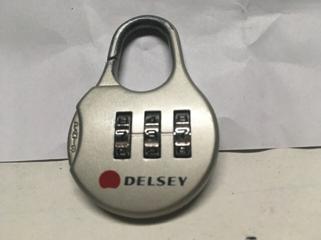Vintage Delsey Luggage Lock Bag Suitcase 3 digit code - working