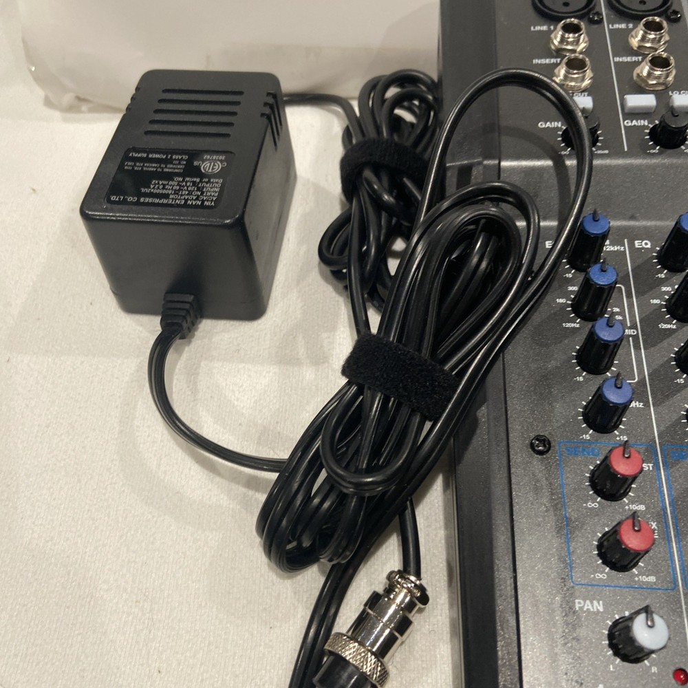 Alesis MultiMix 8 USB FX With Power Cord