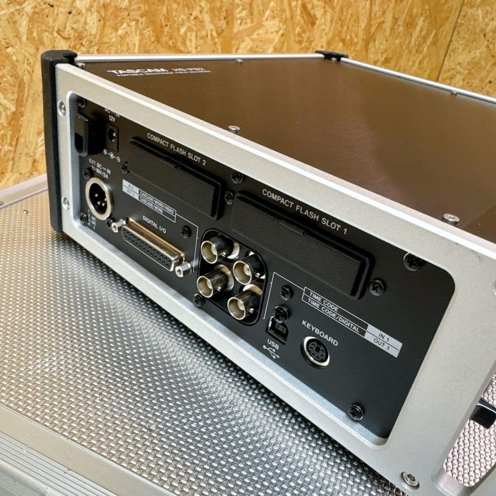 SET TASCAM HS-P82 Portable Multi-Track Field Recorder All Function Tested