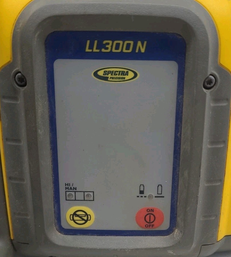 Spectra Precision Yellow LL300N Self Leveling Laser Level•