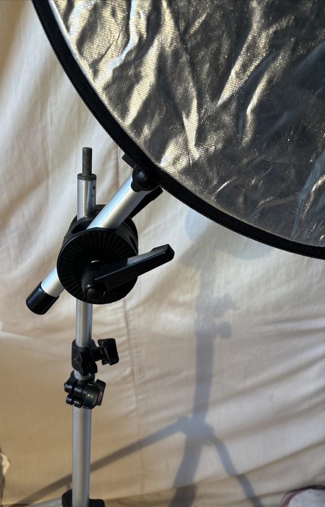 Norman Light Stand, 22” Reflector, Reflector Holder