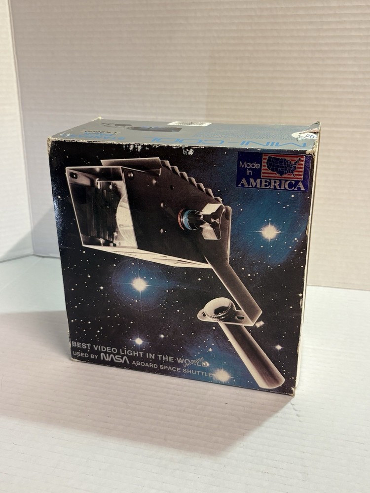 Mini Cool AC/DC Video Light C4460 Pack Vintage Original Box UNTESTED