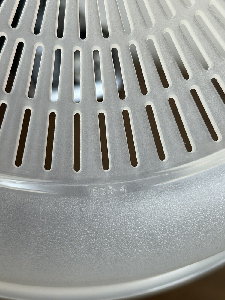 TUPPERWARE 10" CRYSTALWAVE STEAMER STRAINER ~ USA!