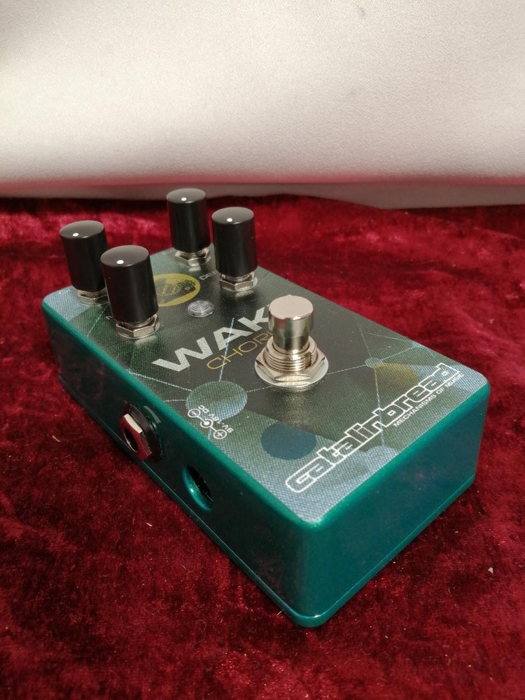 CATALINBREAD / WAKE CHORUS (260425)