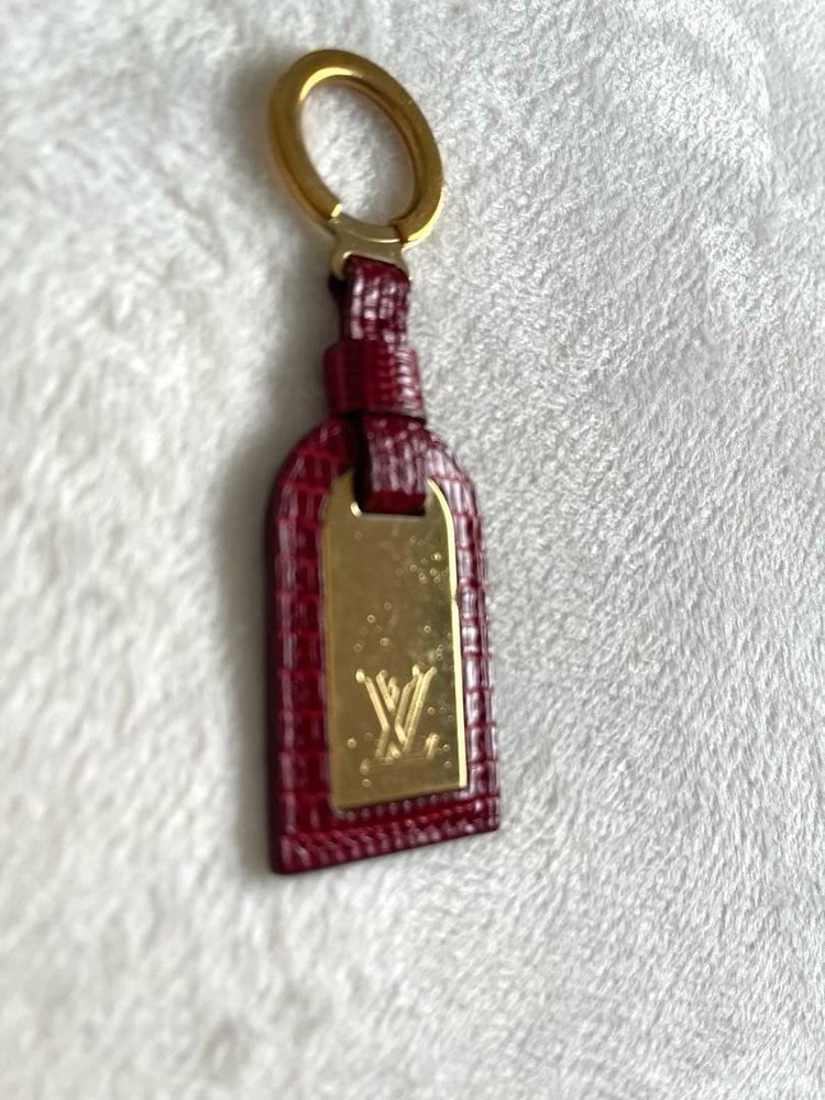LOUIS VUITTON Key Holder
