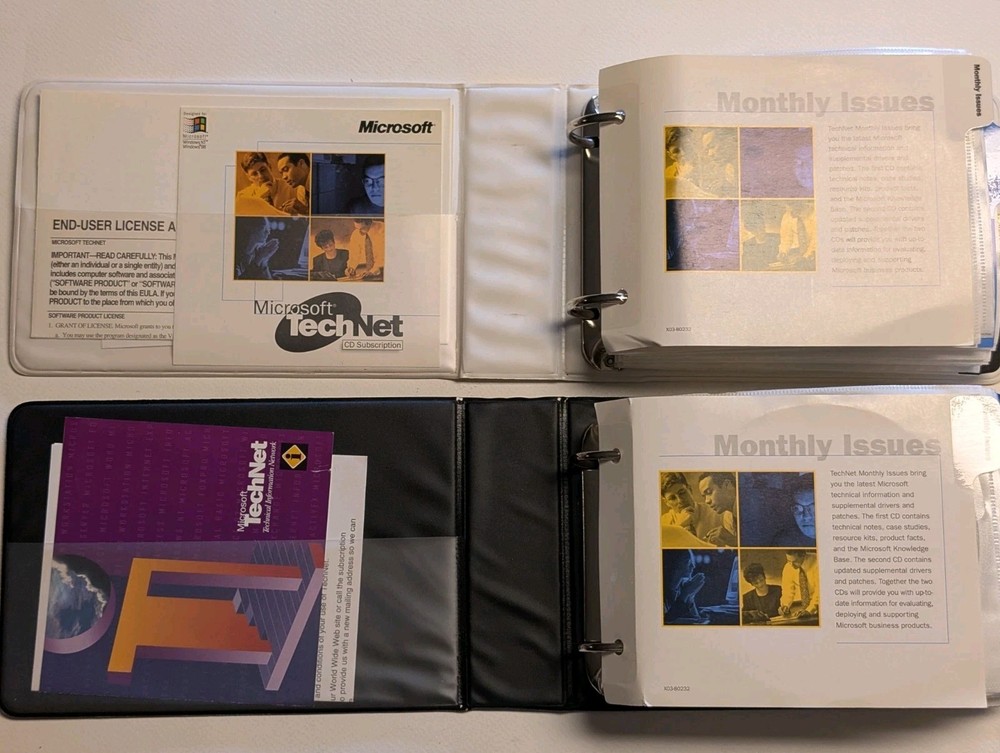 TWO (2) Microsoft TechNet Subscription Binders 64 discs 12/97 - 4/2000 PRISTINE