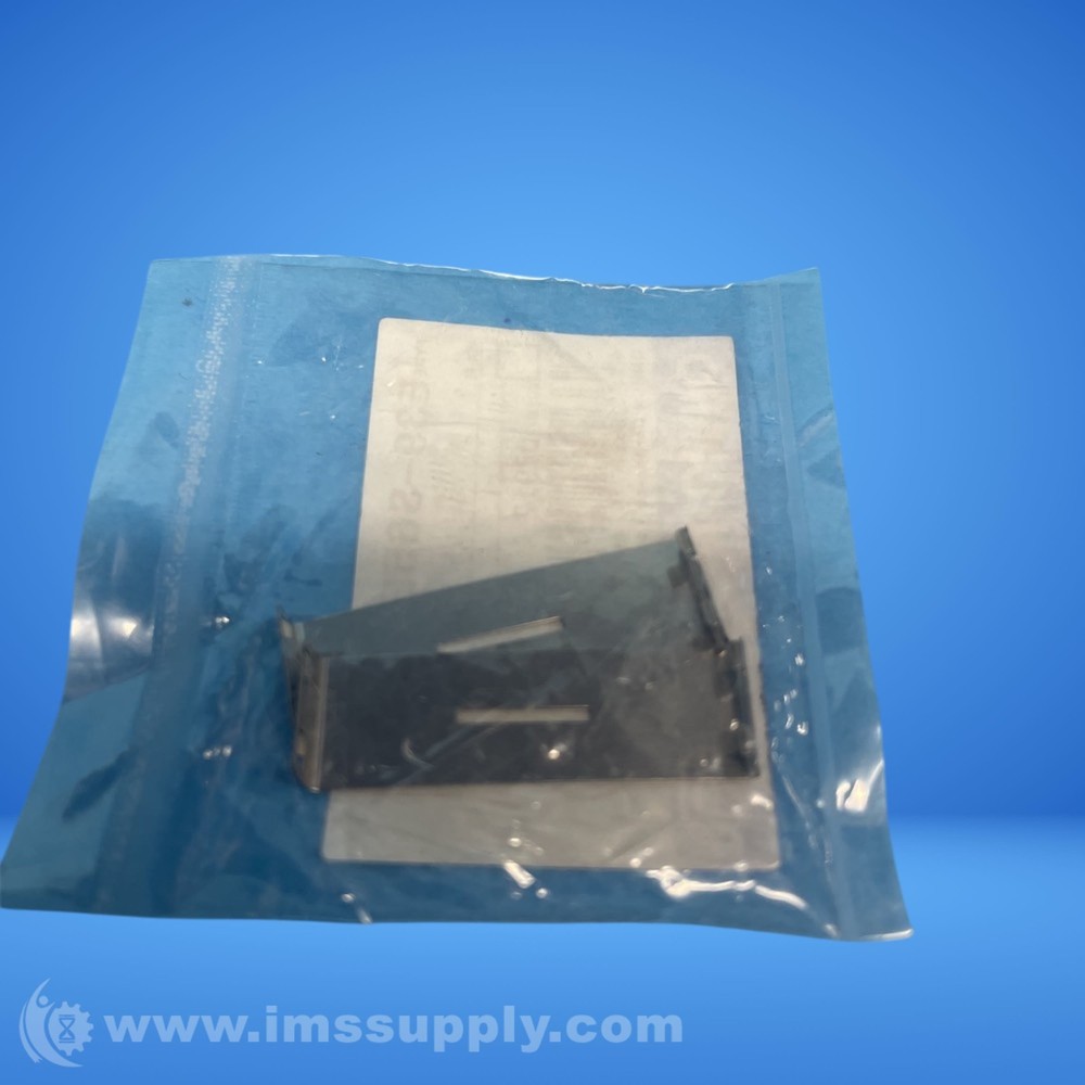 Omron E39-S65E Photoelectric Sensor Slit FNFP