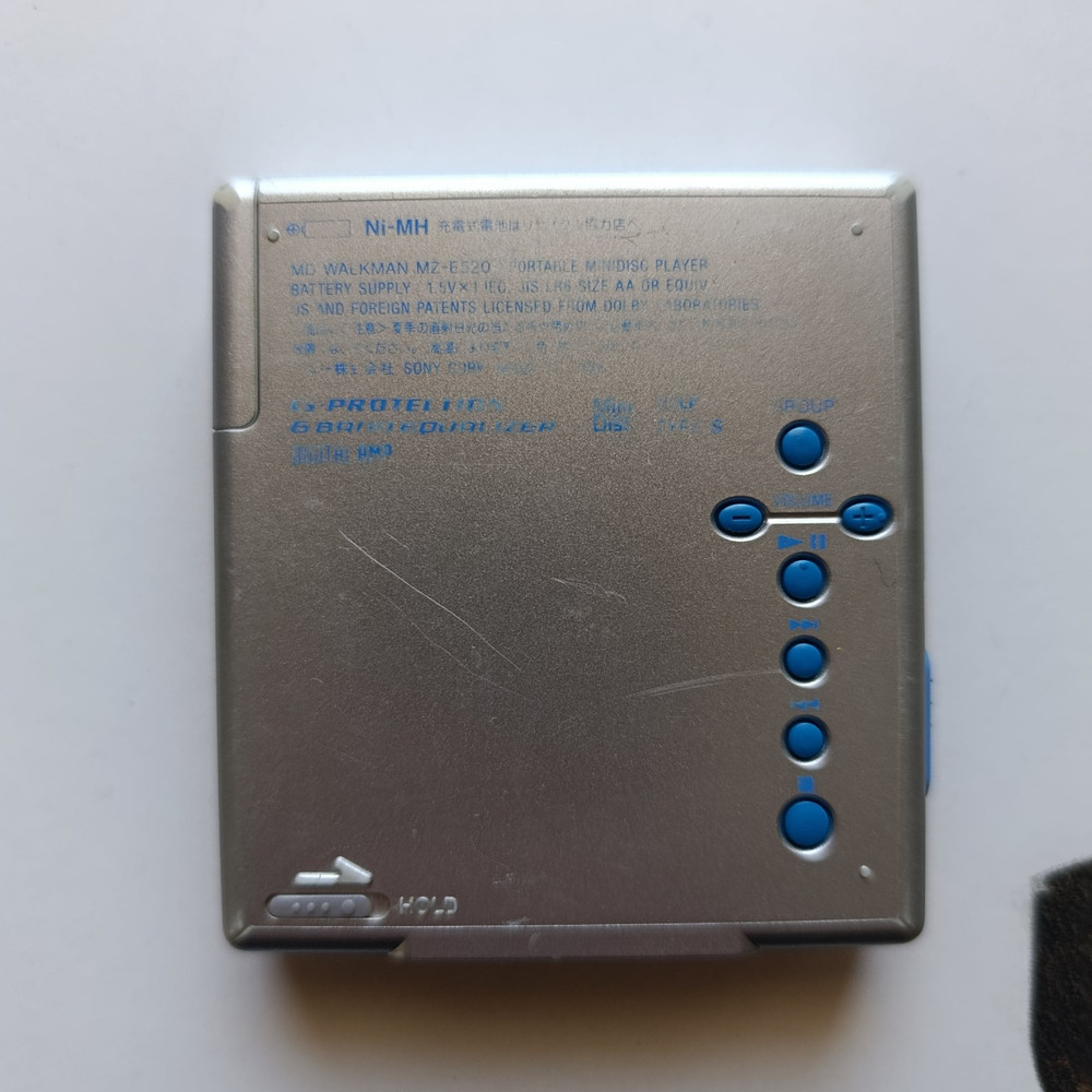 Sony MD Player Model MZ-E520 Light Blue and Silver Only Player Used