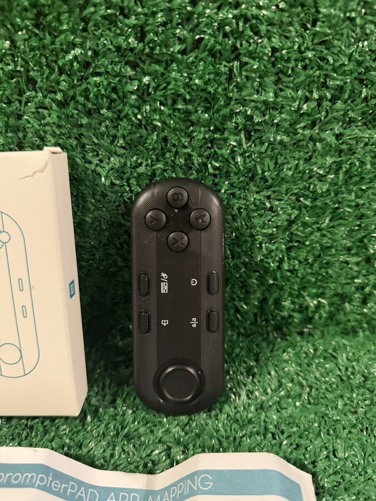 TELEPROMPTER PAD Bluetooth Remote Control for Teleprompter, A8