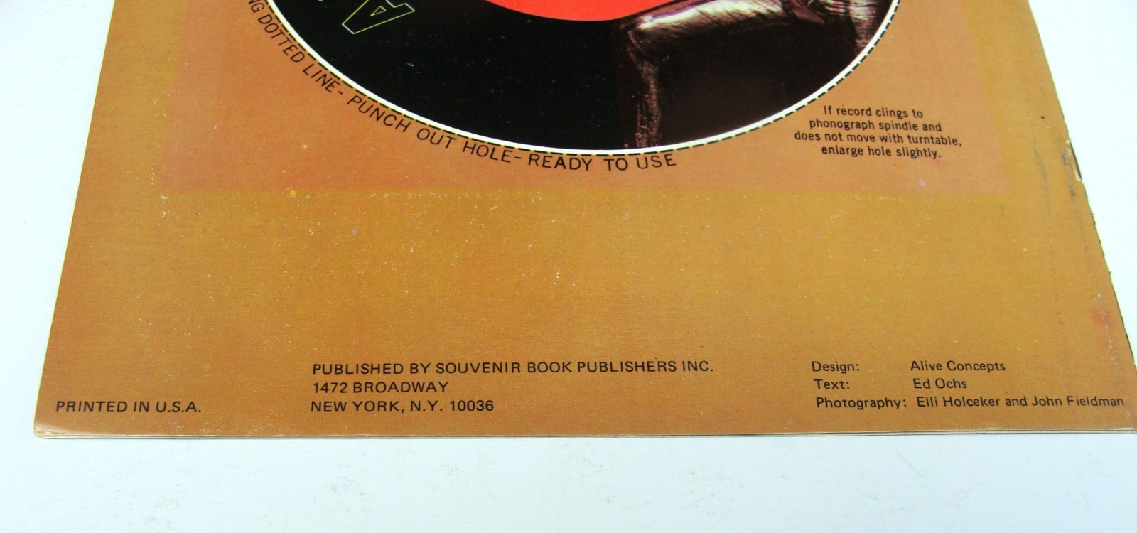 ORIG 1971 ALICE COOPER - PHOTO TOUR BOOK - SOUVENIR BOOK PUBLISHERS