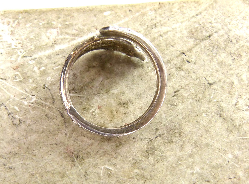 Vintage Wallace Rose Point Sterling Silver Spoon Ring