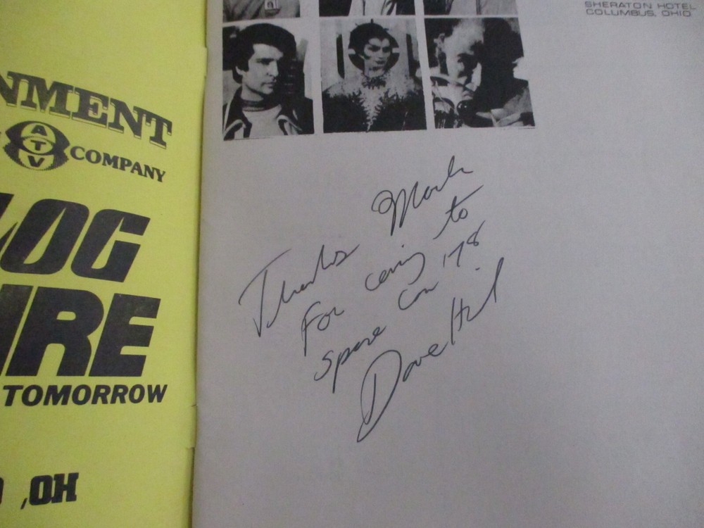 SPACE 1999 1978 ORIGINAL 1ST CONVENTION PROGRAM ETC/SIGNED VERY RARE NM