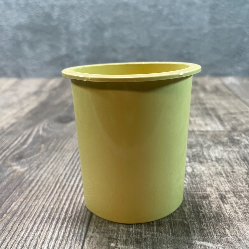 Oster Regency Kitchen Center Replacement Part Food Processor Pusher