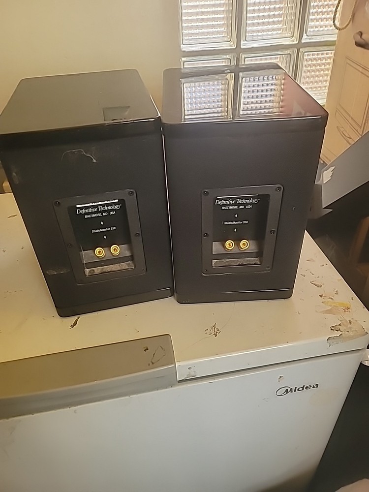 Definitive Technology 350 StudioMonitor Speakers