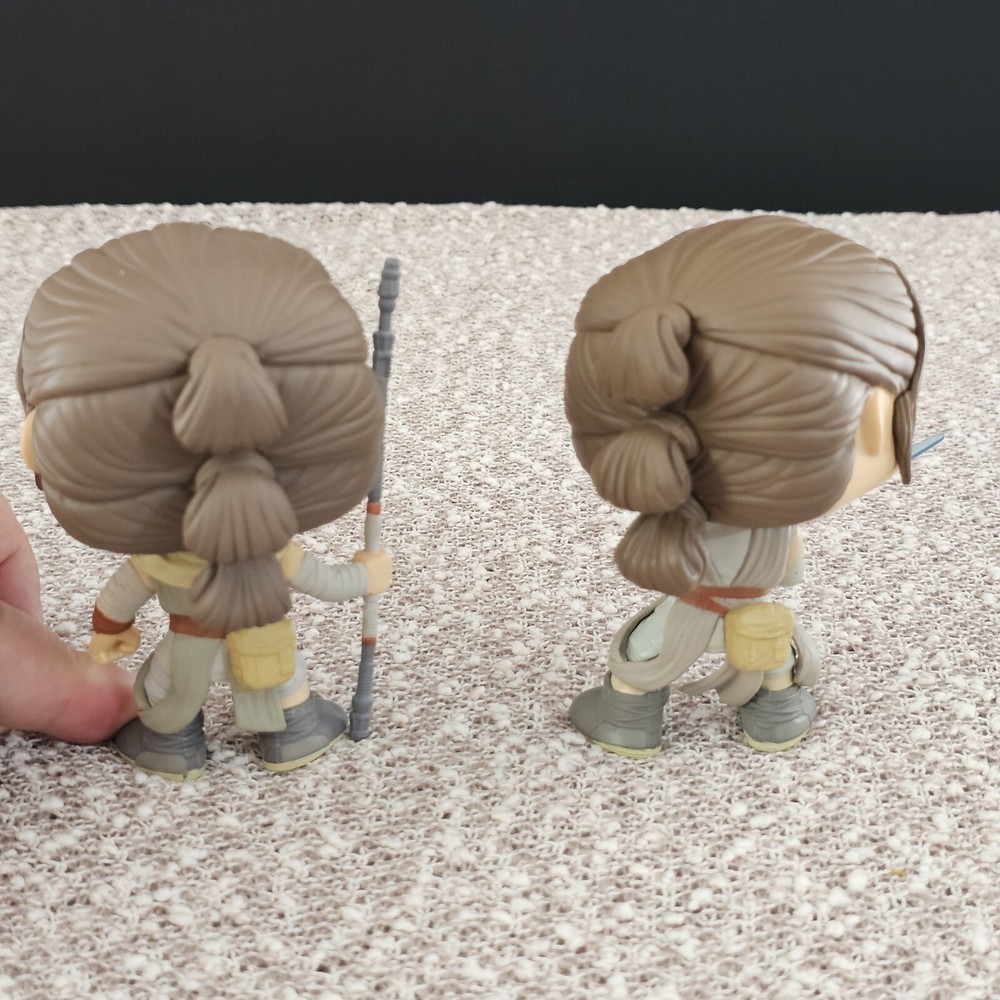 2 Funko Pop Star Wars Bobblehead Rey