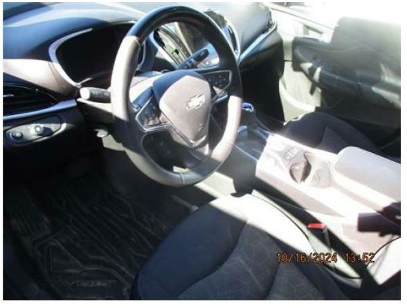 Used Floor Jack fits: 2017 Chevrolet Volt Grade A