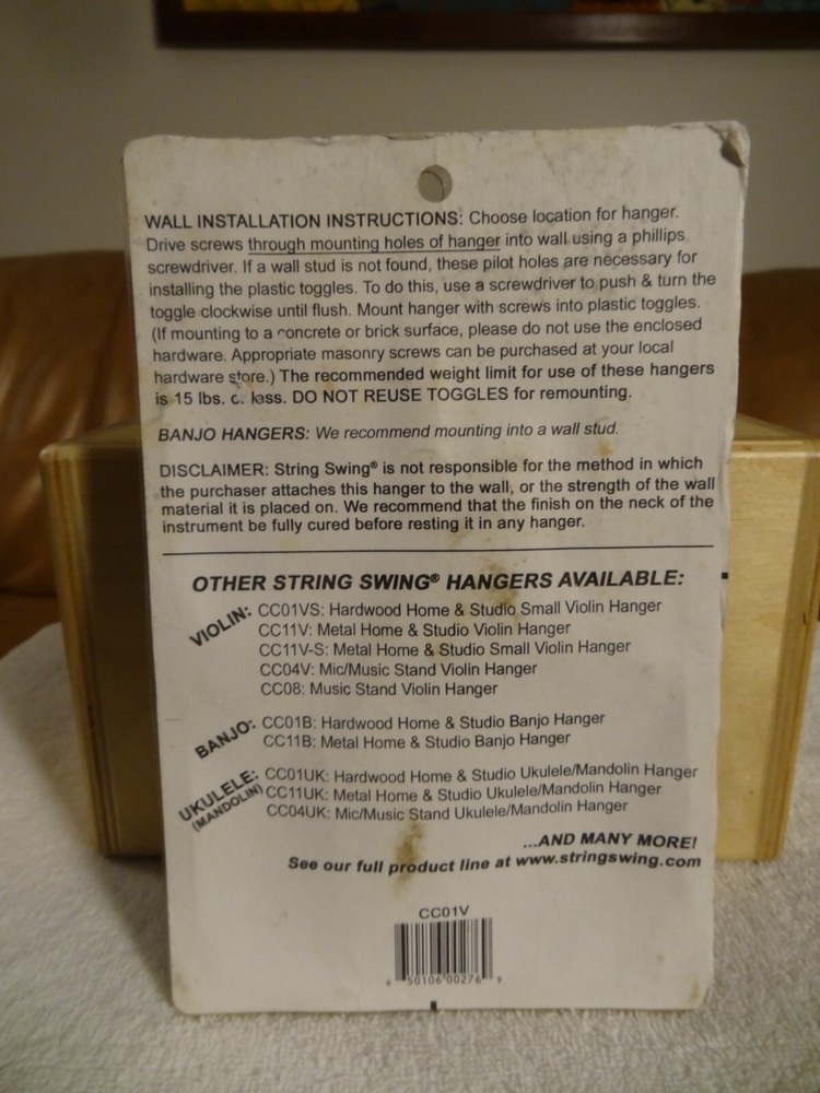 String Swing CC01V Hardwood Wall Mount Violin Hanger