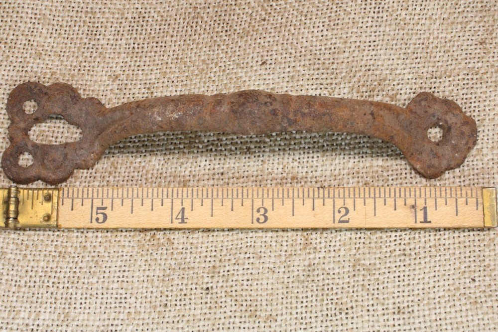 Old Thumb Latch Screen Door 6 1/8” Handle Pull Barn Very rusty Rustic Texture