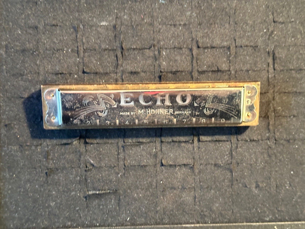 M .Hohner ECHO G Harmonica Made in Germany Vintage