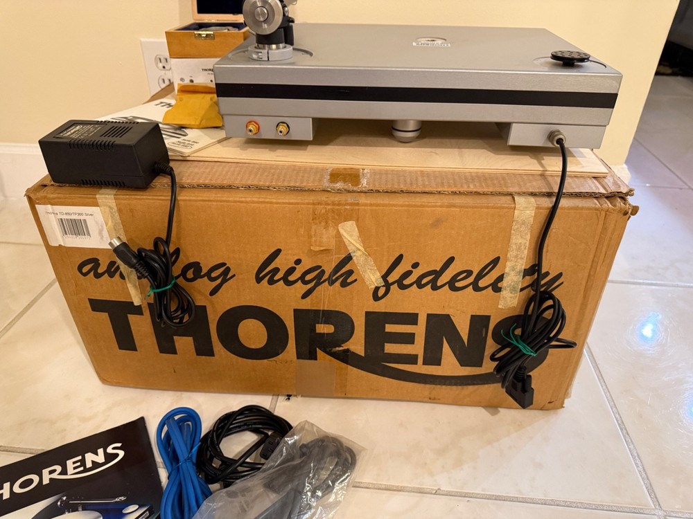 THORENS TD-850 TURNTABLE W/ Original Boxes & Manual