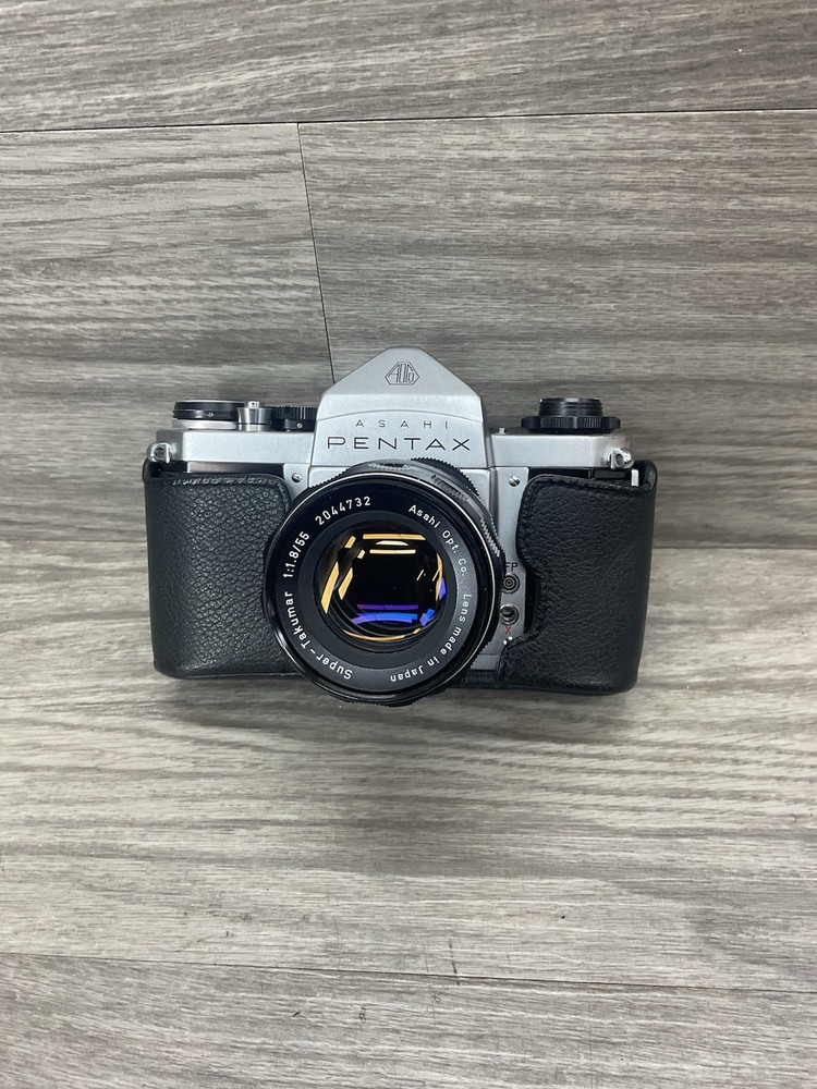 Asahi Pentax camera And Lens UNTESTED