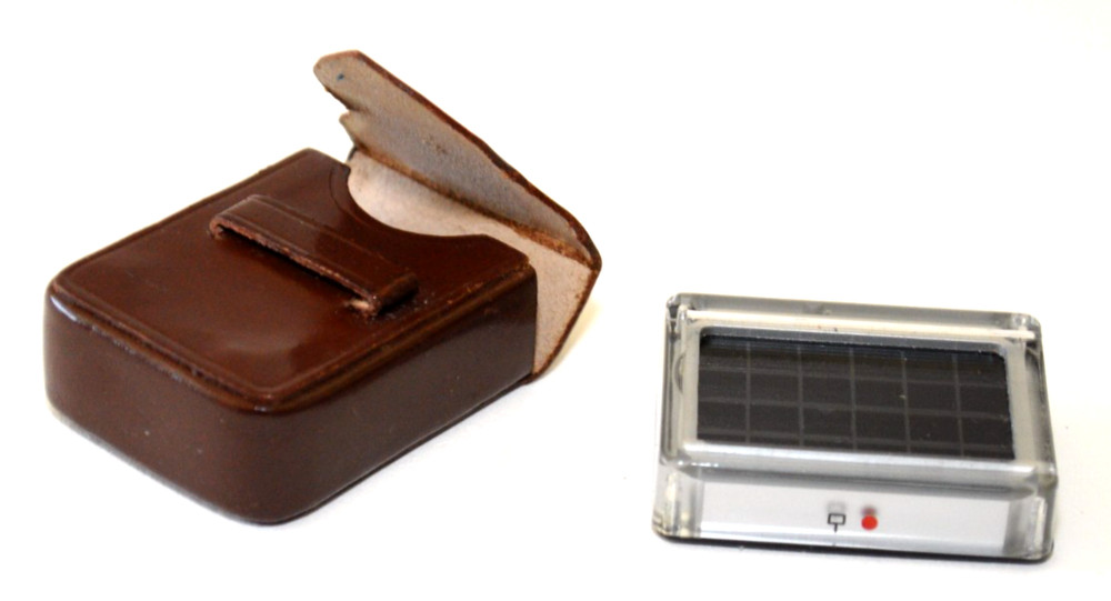 LEICA LIGHT METER ATTACHMENT-MC-WITH ORIGINAL LEATHER CASE