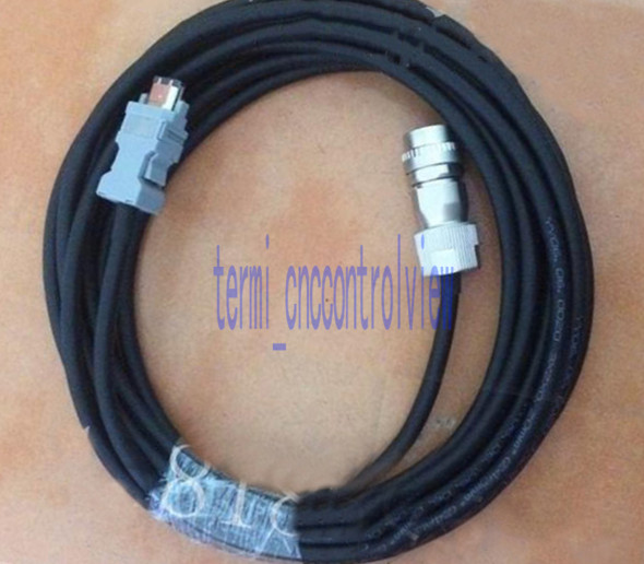 1PC Yaskawa Servo cable JZSP-CVP01-05-E 5M
