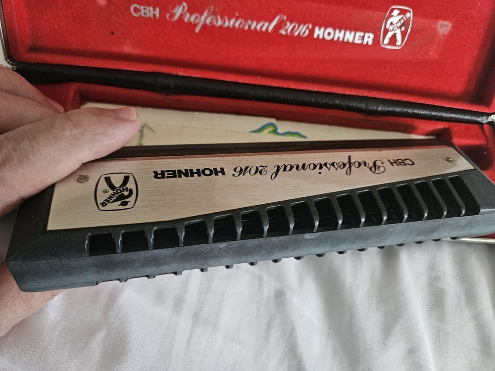 HOHNER CBH PROFESSIONAL 2016 HARMONICA WITH CASE