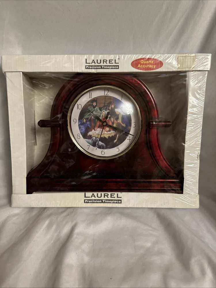 LAUREL PRECISION TIMEPIECE MANTLE CLOCK QUARTZ ACCURACY NATIVITY SCENE
