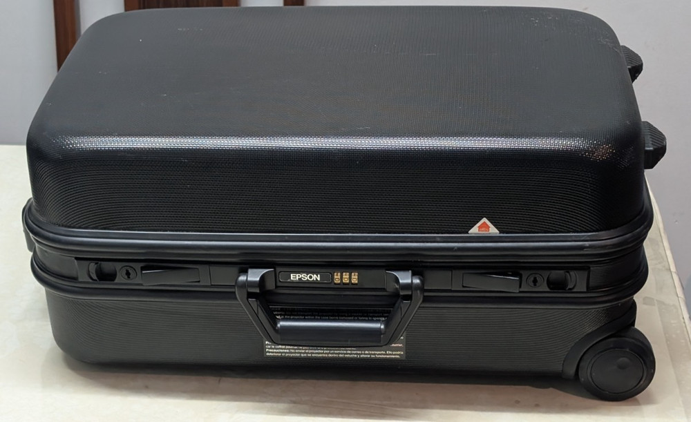 Epson PowerLite ELP-500 CASE - HARD CASE ONLY